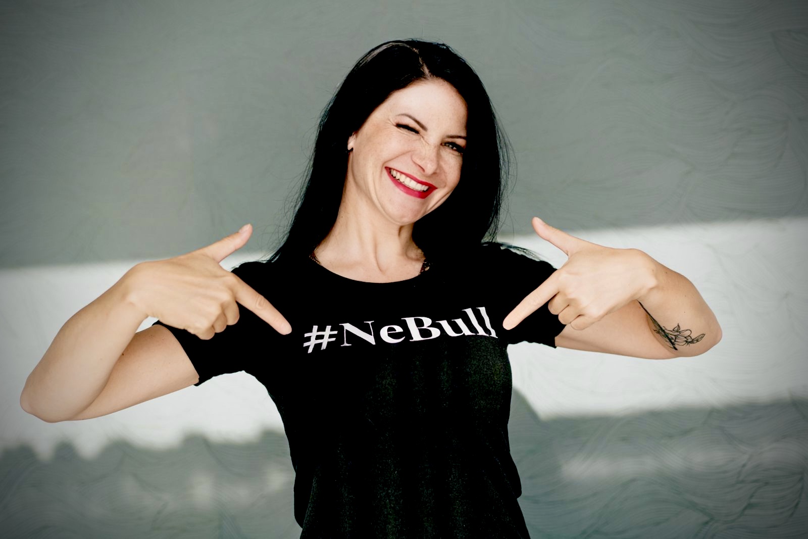 nebull_team_kastner_triko